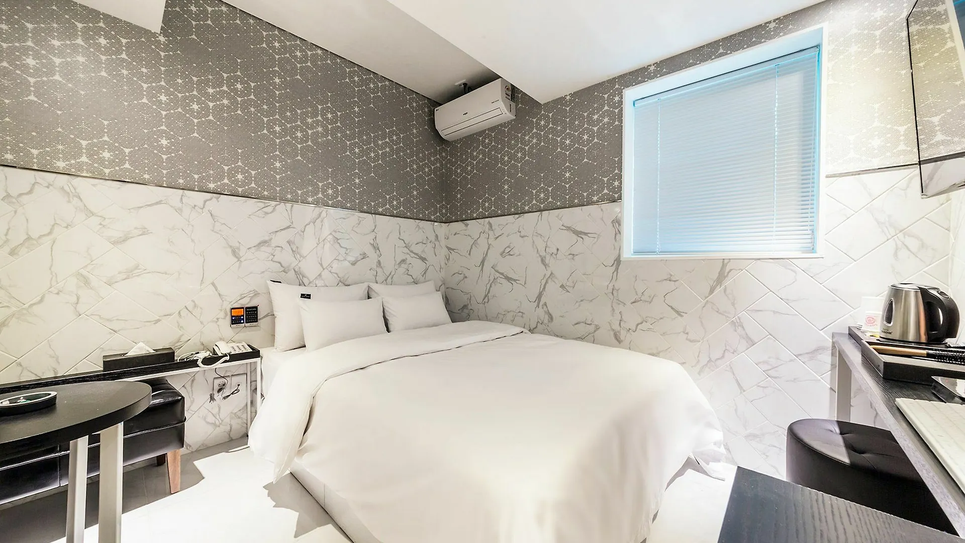Darak Hotel Seoul 2*,  South Korea