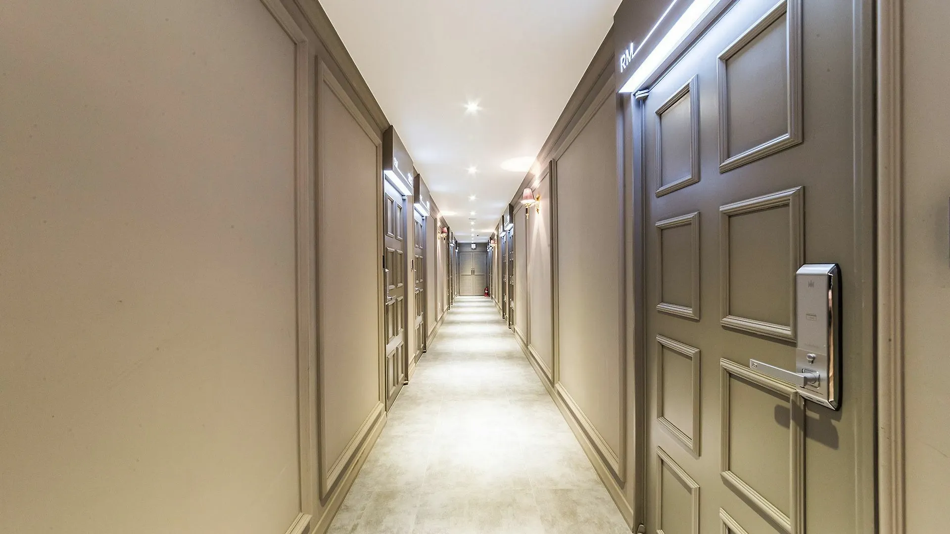 Darak Hotel Seoul 2*,